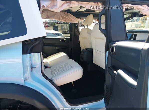 1FMEE4DP2SLA53494 2025 FORD BRONCO Blue Widok wnętrza 360 stopni