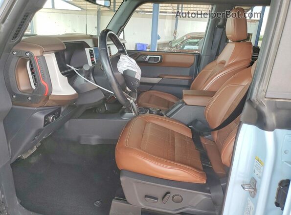 1FMEE4GP2PLA71691 2023 FORD BRONCO Blue Front interior view