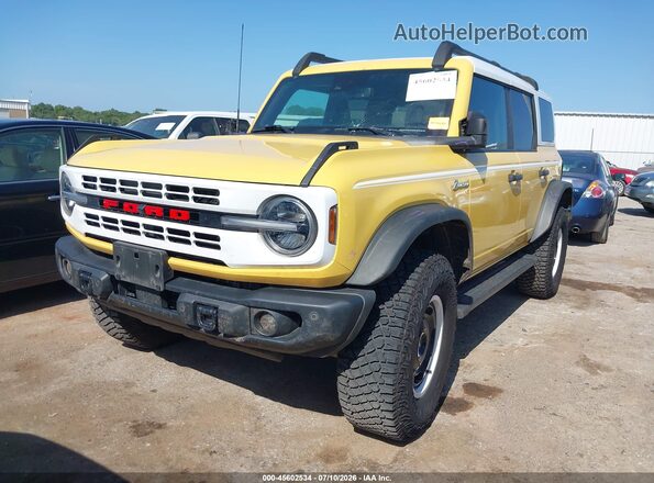 1FMEE4GP4PLA70834 2023 FORD BRONCO Желтый Передняя левая четверть