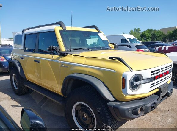 1FMEE4GP4PLA70834 2023 FORD BRONCO Желтый Вид задней части салона