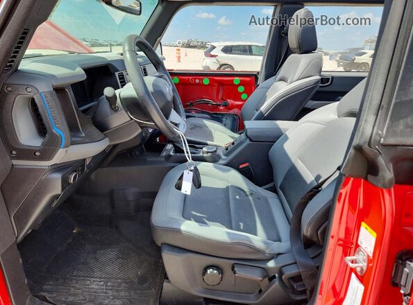 1FMEE5BP8NLA86609 2022 FORD BRONCO Red Front interior view