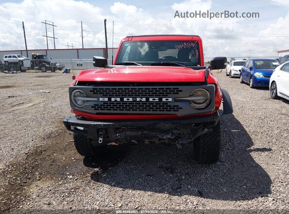 1FMEE5DH0PLB74627 2023 FORD BRONCO Red Widok z przodu