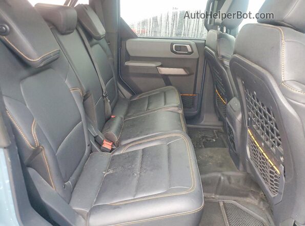 1FMEE5DH4NLB64678 2022 FORD BRONCO Blue Vista interior trasera