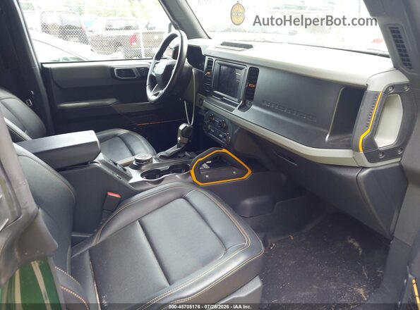 1FMEE5DH6NLB26482 2022 FORD BRONCO Green წინა სალონის ხედი