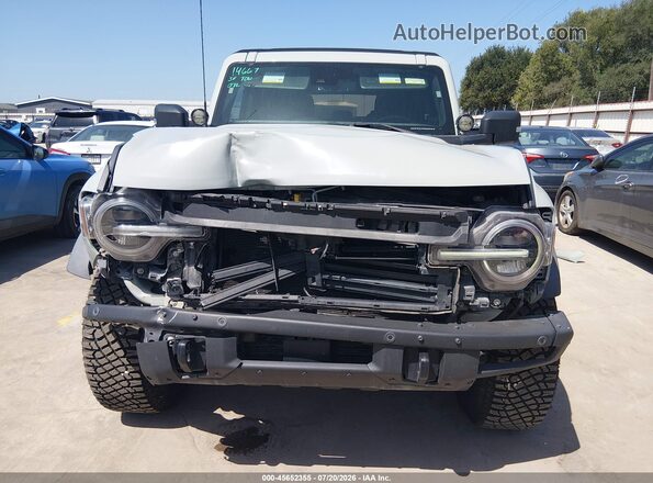 1FMEE5DP0MLA89323 2021 FORD BRONCO Gray Вид спереду