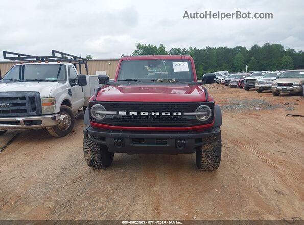 1FMEE5DP0MLB01292 2021 FORD BRONCO Burgundy ხელსაწყოთა პანელის ხედი