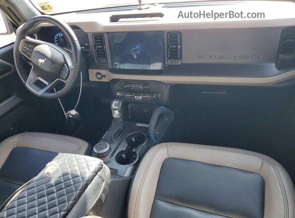 1FMEE5DP1PLB79987 2023 FORD BRONCO Gray Вид панелі приладів