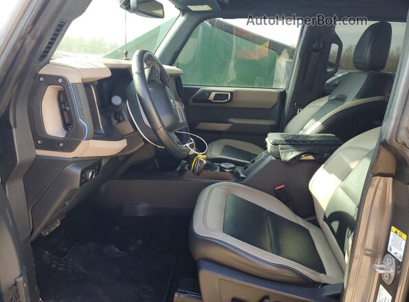 1FMEE5DP1PLB79987 2023 FORD BRONCO Gray Вид салону спереду