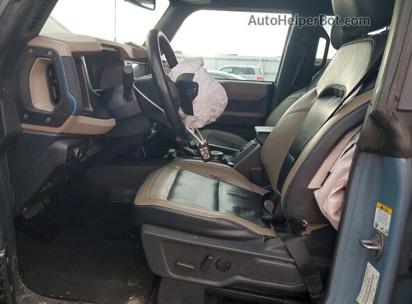 1FMEE5DP3NLA96008 2022 FORD BRONCO Blue Front interior view