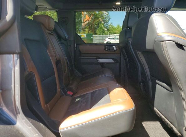 1FMEE5DP3PLA88641 2023 FORD BRONCO Gray Vista interior trasera