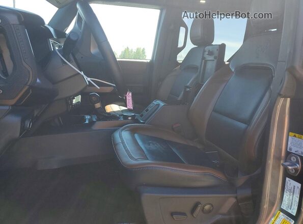 1FMEE5DP3PLA88641 2023 FORD BRONCO Gray Vista interior delantera
