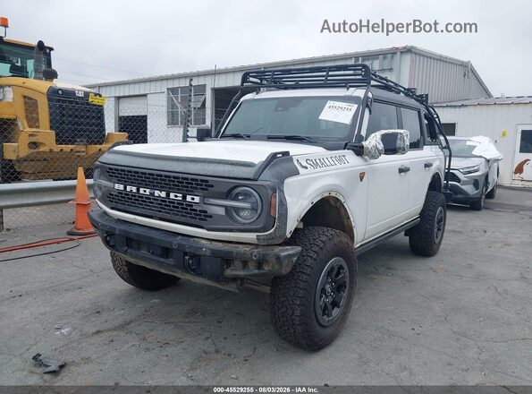1FMEE5DP4NLB69791 2022 FORD BRONCO White Vista tres cuartos delantera izquierda