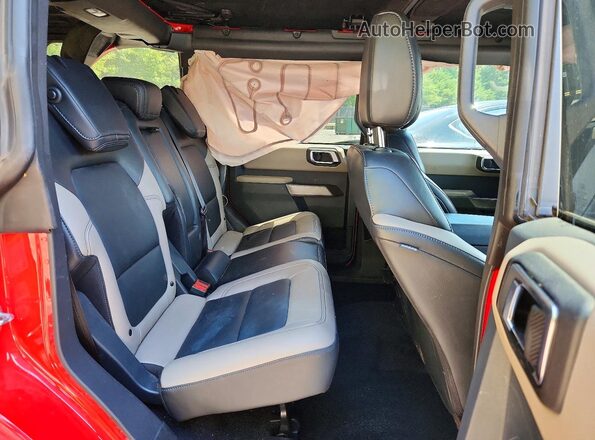 1FMEE5DP5PLB96159 2023 FORD BRONCO Red Rear interior view