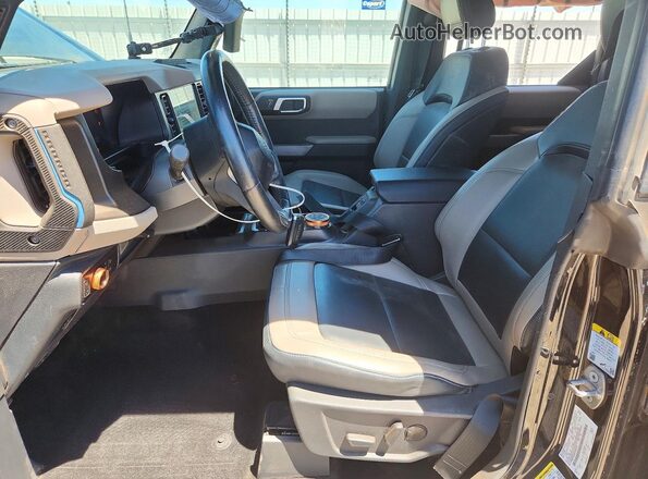 1FMEE5DP8NLB44215 2022 FORD BRONCO Black წინა სალონის ხედი