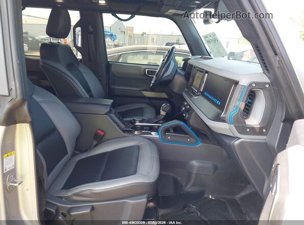1FMEE5DP9PLB88999 2023 FORD BRONCO Gray Widok wnętrza z przodu