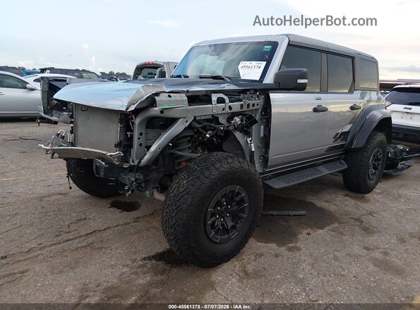 1FMEE5JR4PLC03804 2023 FORD BRONCO Silver წინა მარცხენა ხედი სამი მეოთხედიდან
