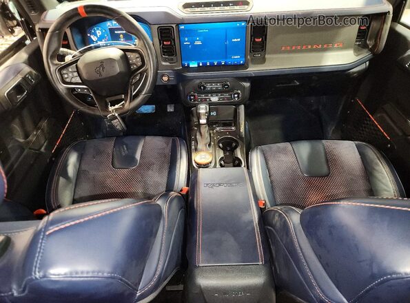 1FMEE5JR8PLB36172 2023 FORD BRONCO Black Widok deski rozdzielczej