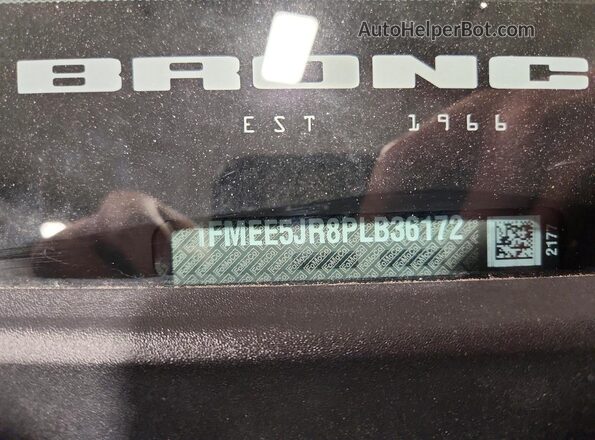 1FMEE5JR8PLB36172 2023 FORD BRONCO Black Widok naklejki z numerem VIN