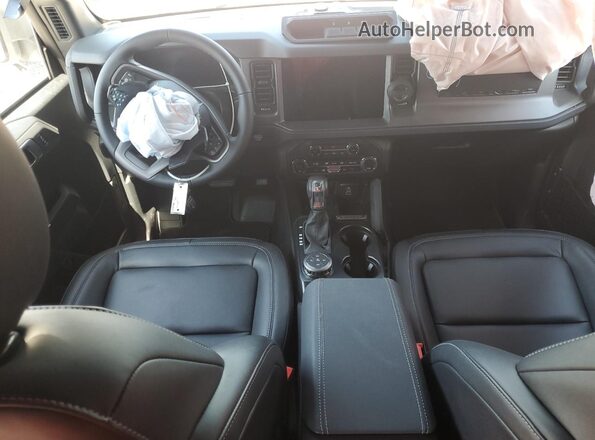1FMEE7BH0TLA88825 2026 FORD BRONCO Gray Widok deski rozdzielczej