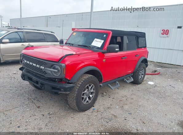 1FMEE9BP7RLA24020 2024 FORD BRONCO Красный Передняя левая четверть