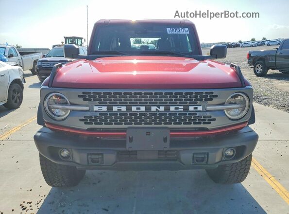 1FMEE9BP7TLA75329 2026 FORD BRONCO Maroon Դիմացի տեսք