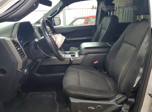 1FMJK1HT3KEA38262 2019 FORD EXPEDITION Silver Вид салону спереду
