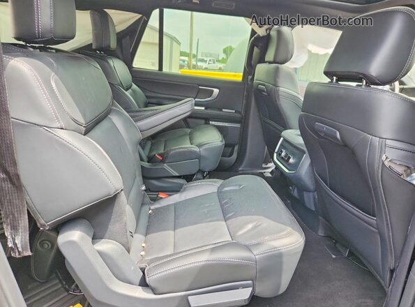 1FMJK1M85SEA52665 2025 FORD EXPEDITION Black Widok wnętrza z tyłu