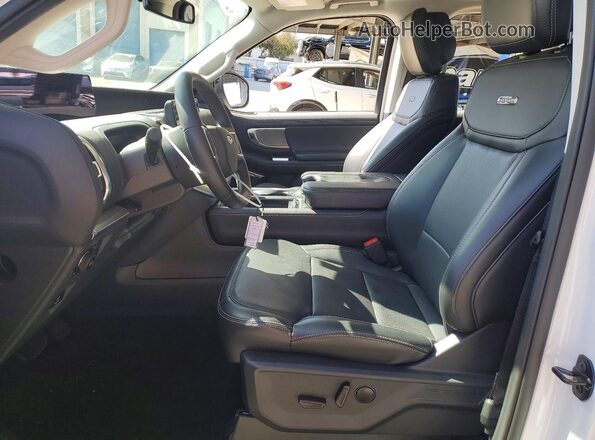 1FMJK1M88TEA09780 2026 FORD EXPEDITION White Front interior view
