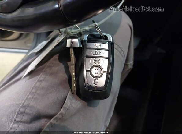1FMJK2AT5MEA37942 2021 FORD EXPEDITION Silver Vista del salpicadero