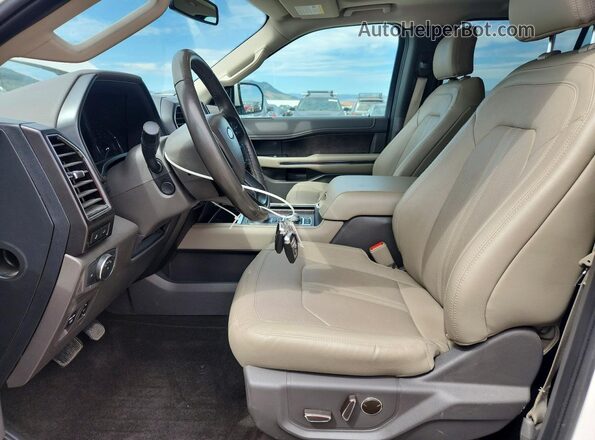 1FMJK2AT8KEA83536 2019 FORD EXPEDITION Белый Вид салона спереди