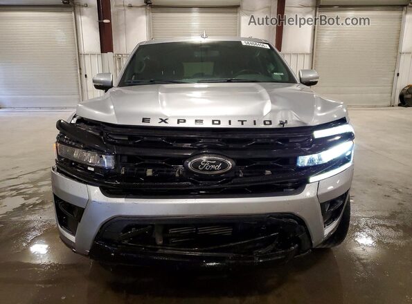 1FMJK2AT9NEA40876 2022 FORD EXPEDITION Silver Widok z przodu