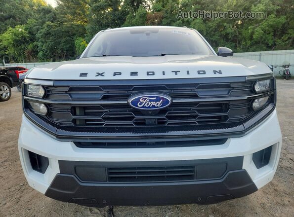1FMJU1H83SEA20060 2025 FORD EXPEDITION Белый Вид спереди