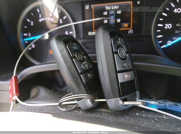 1FMJU1HT0LEA80352 2020 FORD EXPEDITION Silver Dashboard view