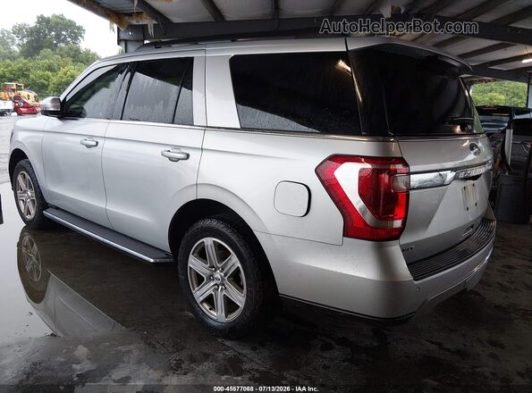 1FMJU1HT4JEA70324 2018 FORD EXPEDITION Silver Tył lewy