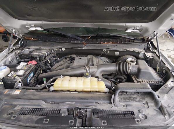 1FMJU1HT4JEA70324 2018 FORD EXPEDITION Silver Widok z tyłu