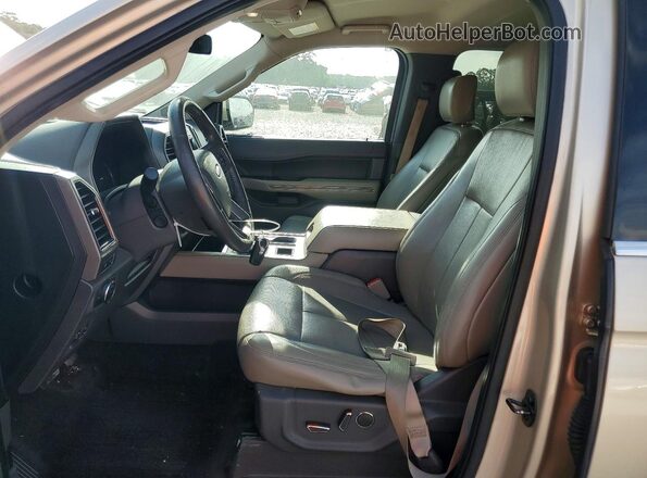 1FMJU1HT7JEA29136 2018 FORD EXPEDITION Beige Widok wnętrza z przodu