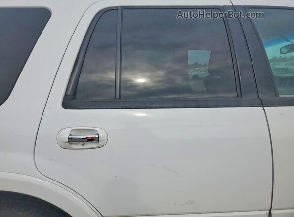 1FMJU1HT9HEA07584 2017 FORD EXPEDITION White Vista interior trasera