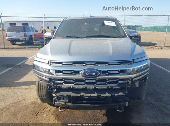 1FMJU1M80PEA56074 2023 FORD EXPEDITION Silver Vista interior trasera