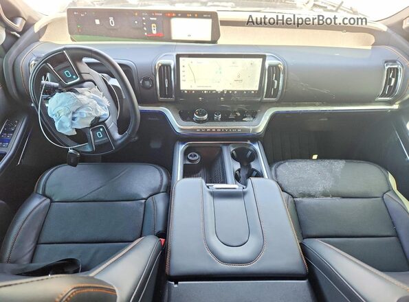 1FMJU1RGXSEA52994 2025 FORD EXPEDITION Green Вид панелі приладів