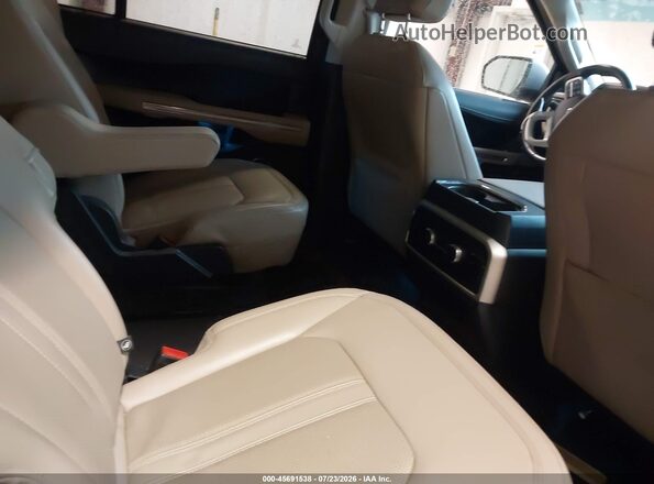 1FMJU2A8XREA77835 2024 FORD EXPEDITION Silver Vista de la etiqueta del VIN