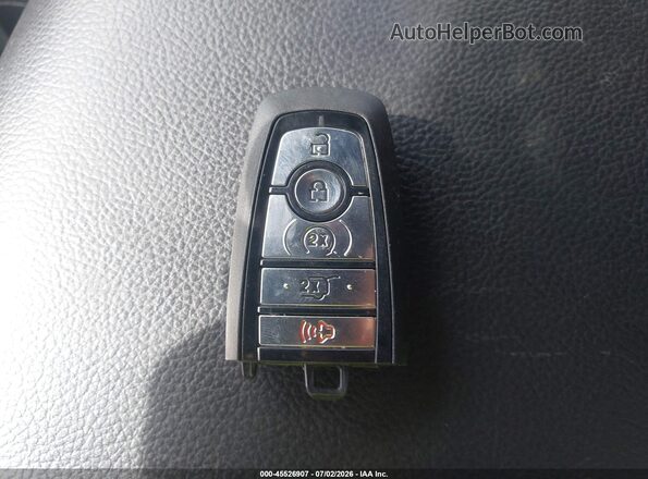1FMJU2AT2KEA04050 2019 FORD EXPEDITION White Вид панелі приладів