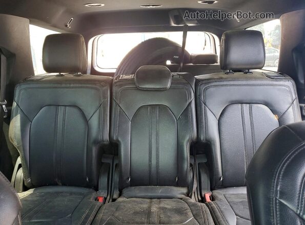 1FMJU2AT7JEA10697 2018 FORD EXPEDITION Gray Rear seats view