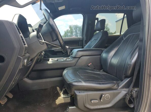 1FMJU2AT7JEA10697 2018 FORD EXPEDITION Gray Front interior view