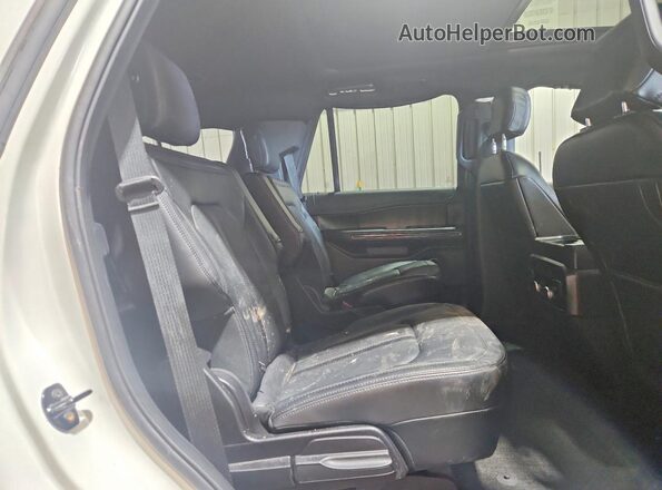 1FMJU2AT7LEA72930 2020 FORD EXPEDITION White Rear interior view