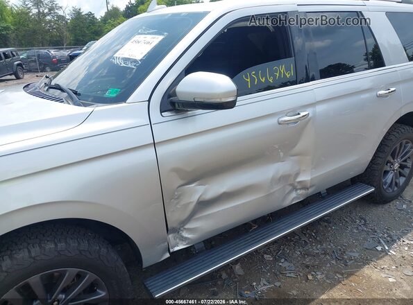 1FMJU2AT8KEA17563 2019 FORD EXPEDITION Silver Vista frontal