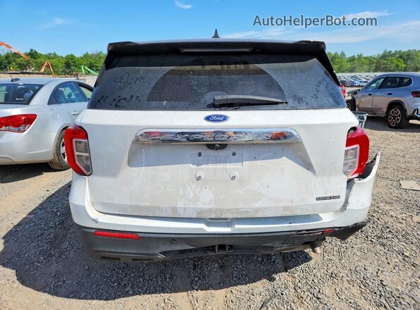 1FMSK7BH4MGB28491 2021 FORD EXPLORER White Widok z tyłu