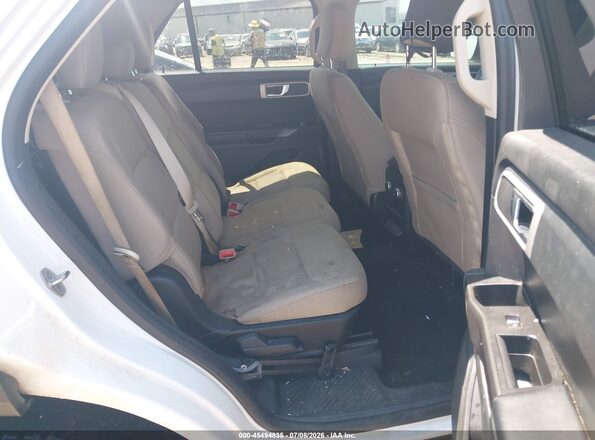 1FMSK7BHXMGA67650 2021 FORD EXPLORER White VIN კოდის სტიკერის ხედი