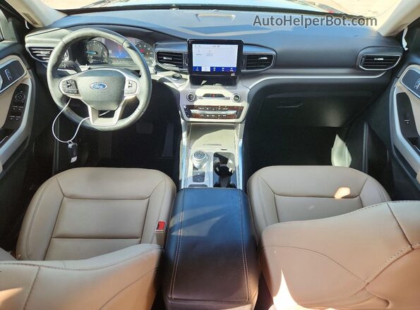 1FMSK7DH2RGA08130 2024 FORD EXPLORER Black Առջևի վահանակի տեսք