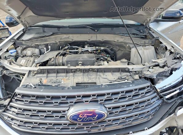 1FMSK7DH3PGA49136 2023 FORD EXPLORER Gray Vista interior trasera