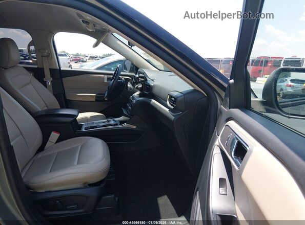 1FMSK7DH4LGA88666 2020 FORD EXPLORER Silver Front interior view